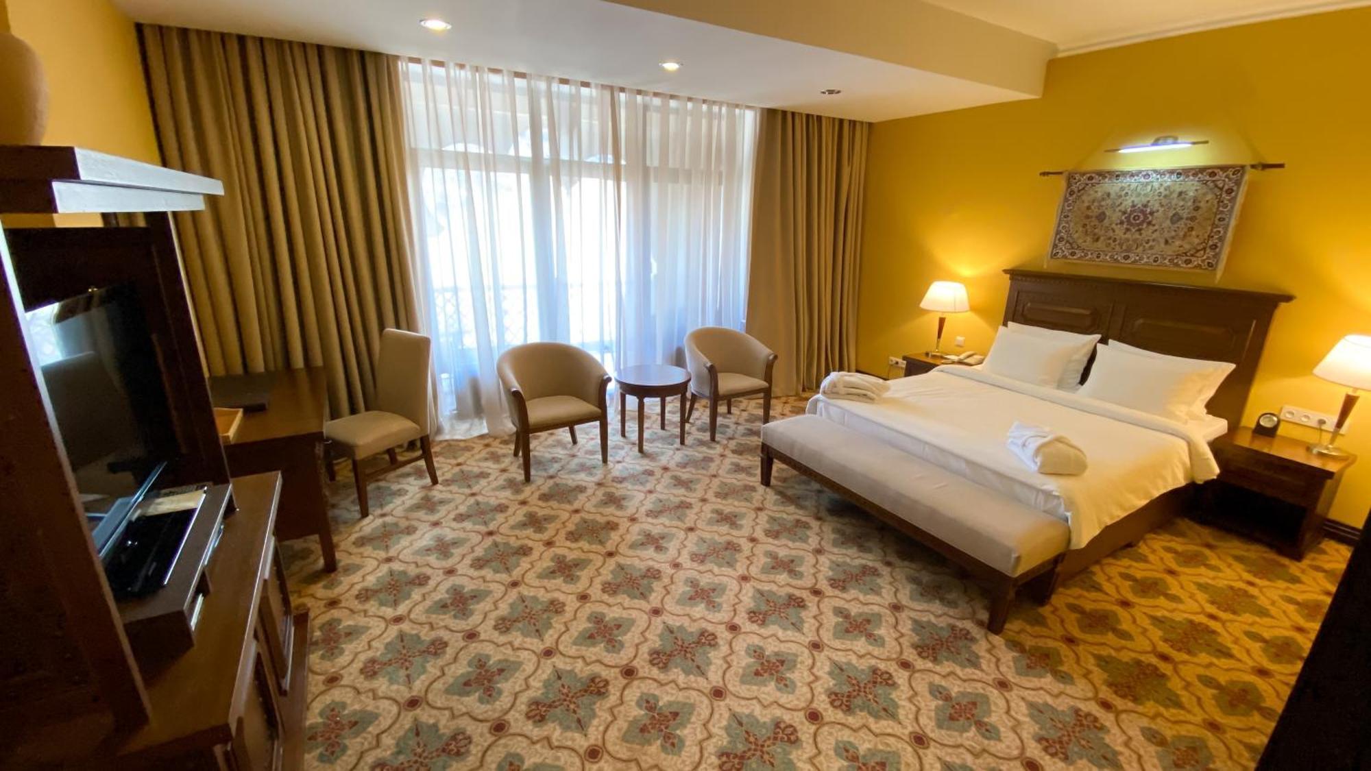 Samal Resort & Spa Almaty Exterior photo